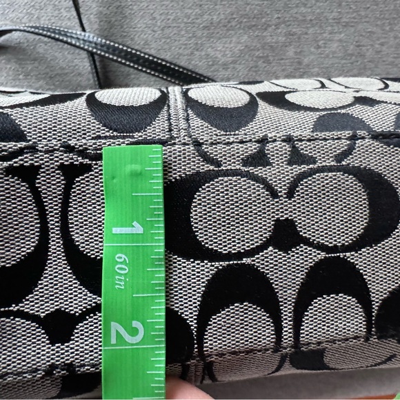 COACH Jacquard Signature Pleated Hobo Bag - Picture 7 of 9